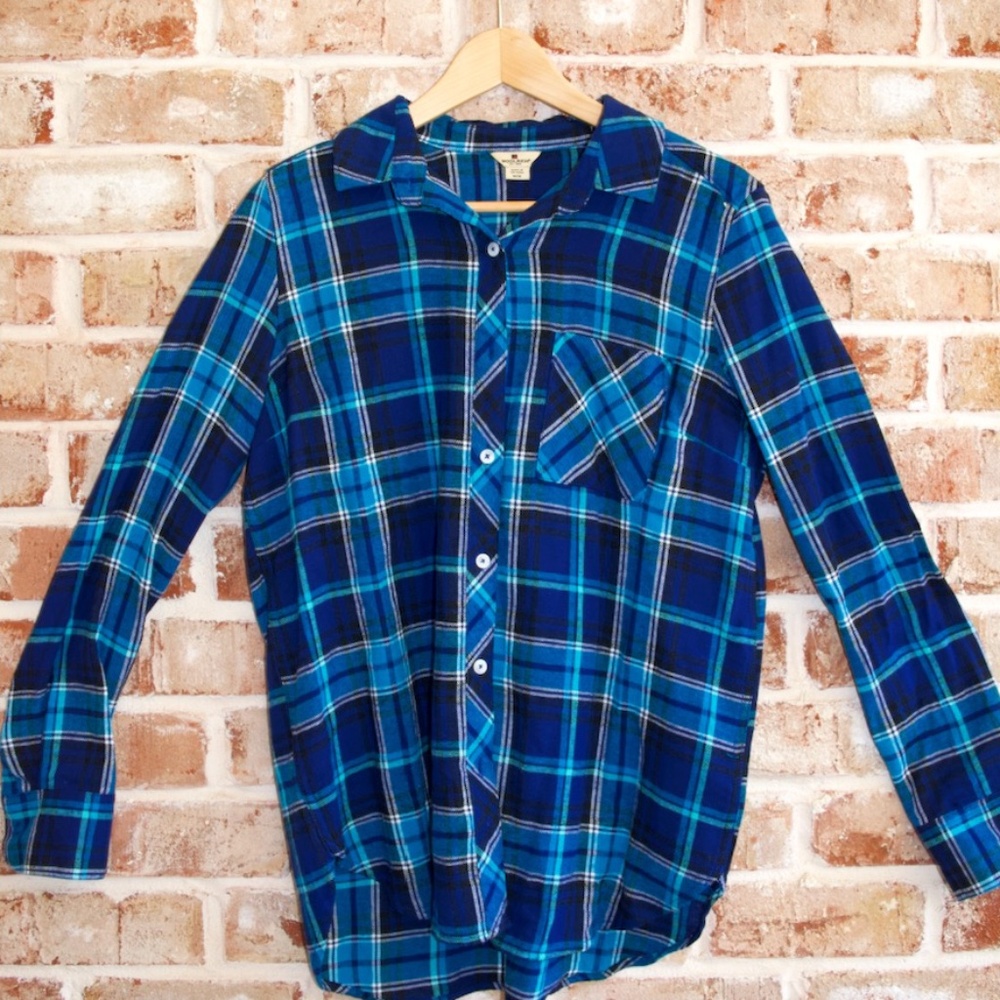 women's Woolrich blue plaid flannel size M